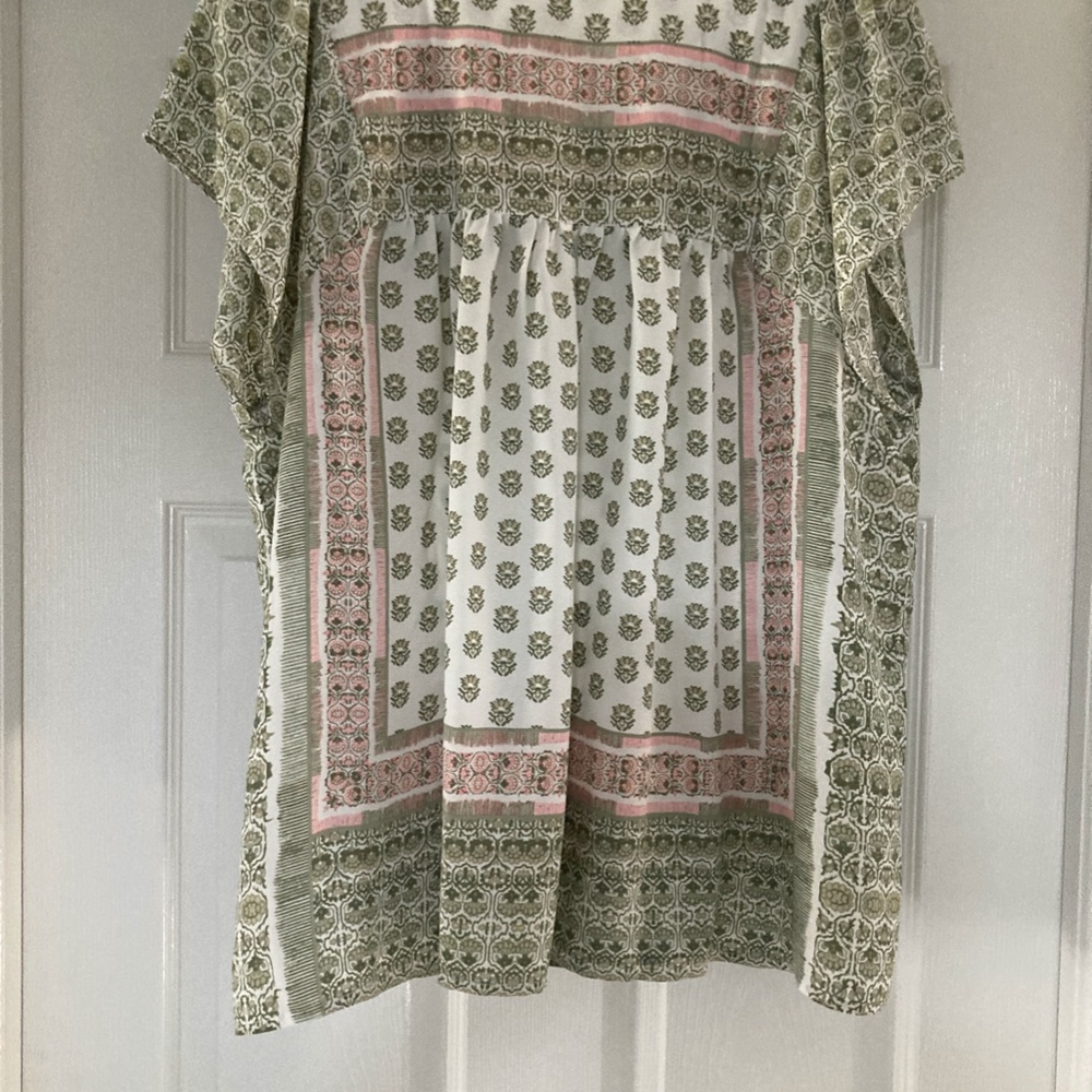 Gap Pink & Green Silky Floral Top Short Sleeve Tie Front NWT - Picture 5 of 5